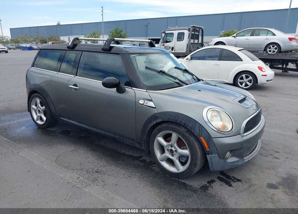 2009 MINI COOPER S CLUBMAN VIN: WMWMM33589TP91059