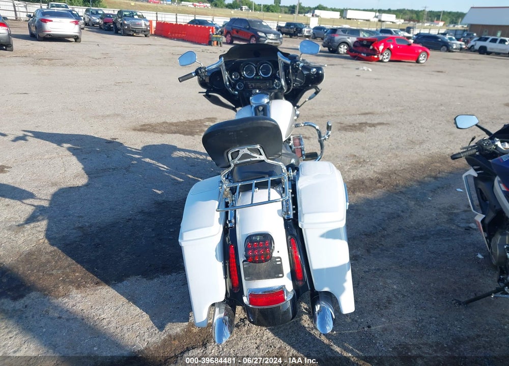2009 HARLEY-DAVIDSON FLHTCU VIN: 1HD1FC4119Y648225