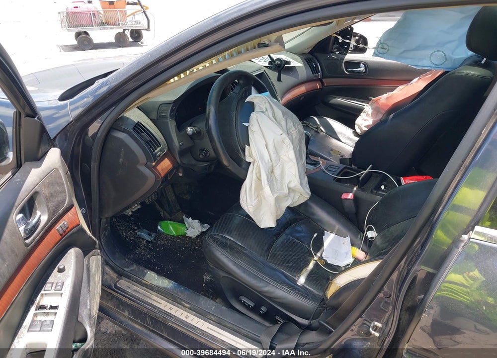 2008 INFINITI G35X VIN: JNKBV61F58M251972