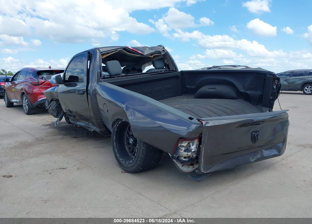 2018 RAM 1500 TRADESMAN REGULAR CAB 4X4 6'4 BOX VIN: 3C6JR7AT5JG219794