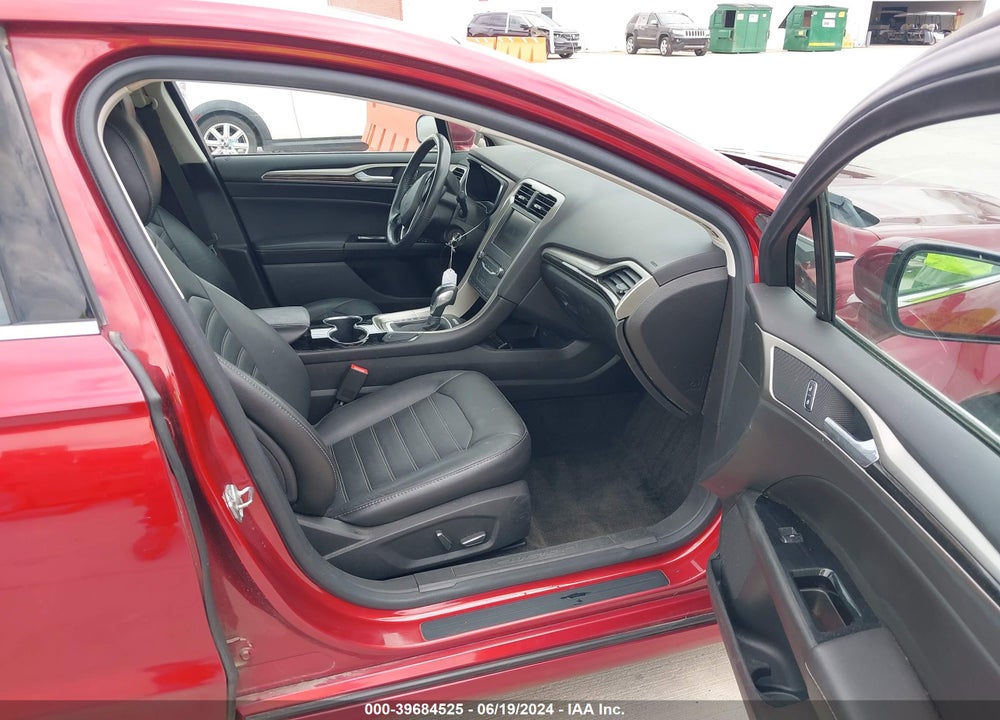 2015 FORD FUSION SE VIN: 3FA6P0HD1FR126167