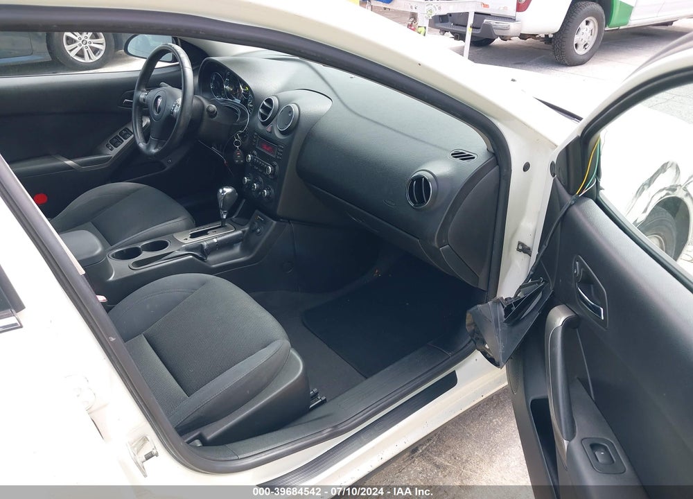 2008 PONTIAC G6 GT VIN: 1G2ZH57N484219700