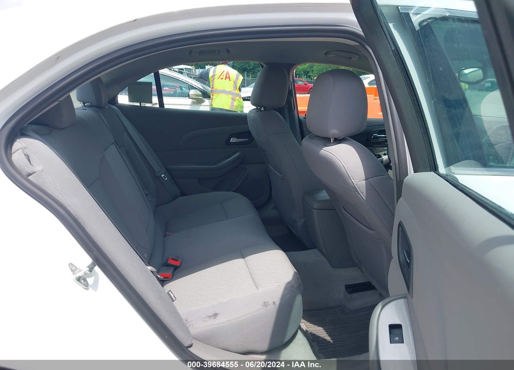2014 CHEVROLET MALIBU 1LS VIN: 1G11B5SL2EF250226