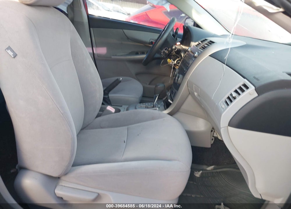 2011 TOYOTA COROLLA LE VIN: JTDBU4EE3B9163068