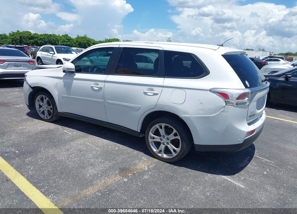 2014 MITSUBISHI OUTLANDER SE VIN: JA4AD3A33EZ011011