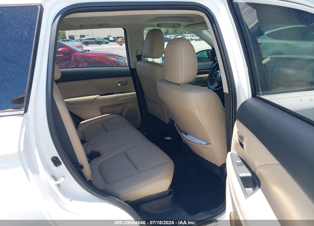 2014 MITSUBISHI OUTLANDER SE VIN: JA4AD3A33EZ011011