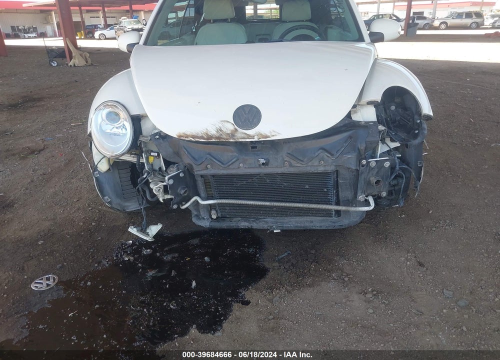 2007 VOLKSWAGEN NEW BEETLE TRIPLE WHITE VIN: 3VWFG31YX7M415682