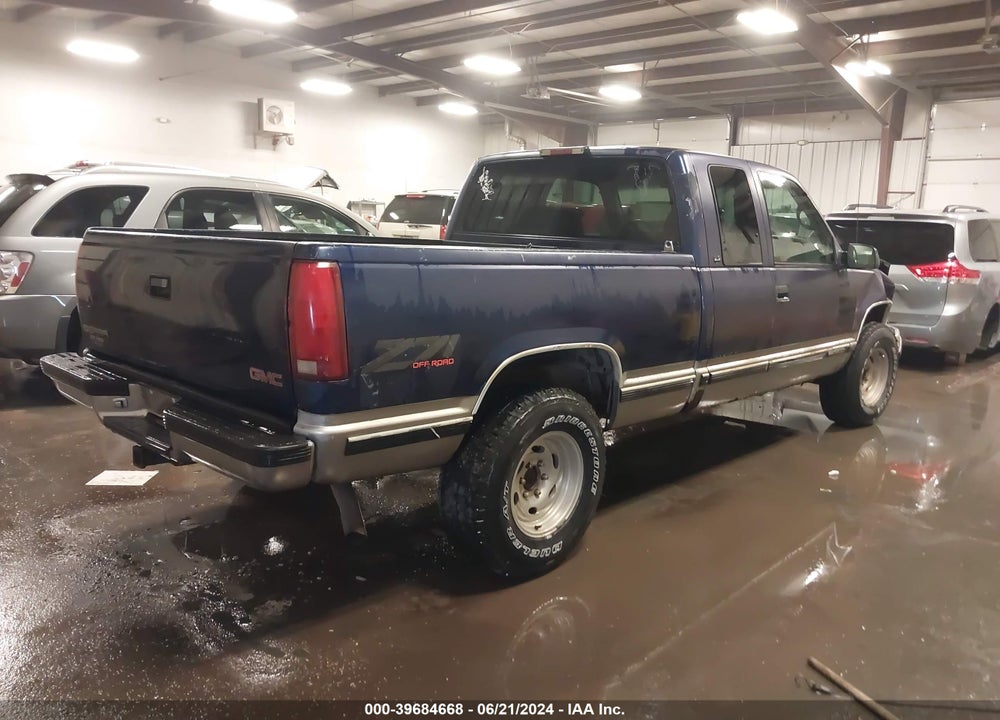 1998 GMC SIERRA 1500 SL WIDESIDE VIN: 2GTEK19R0W1505170