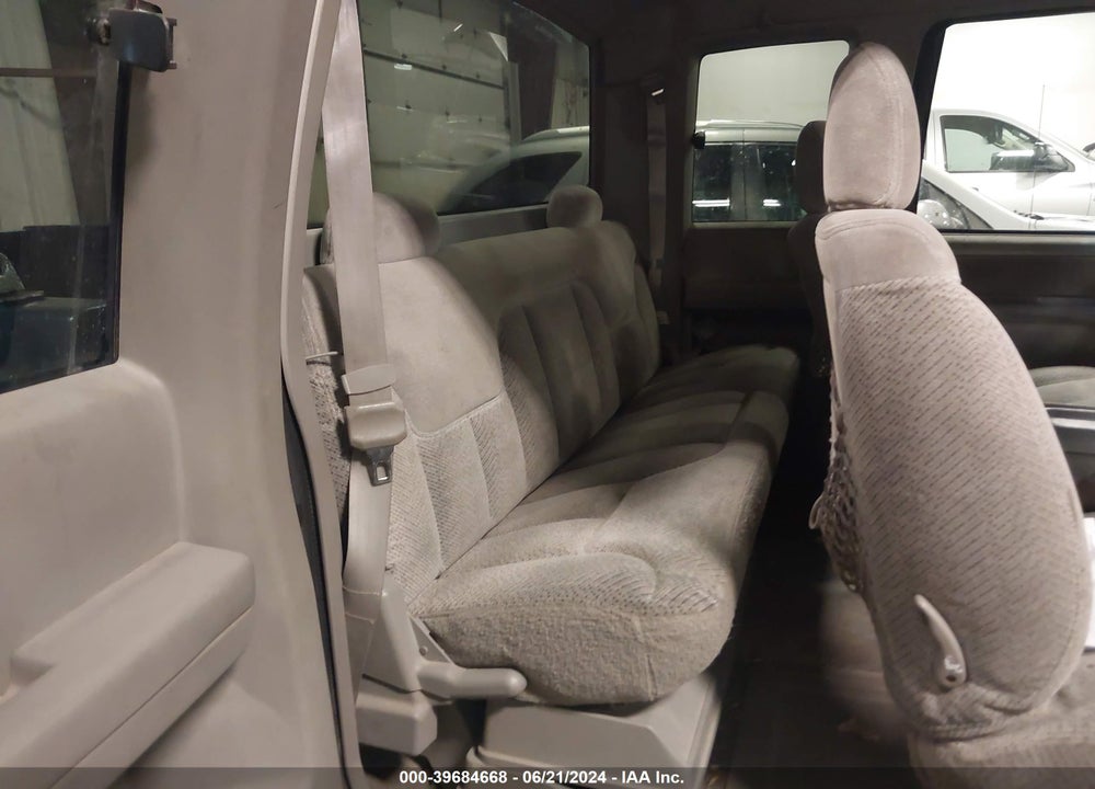 1998 GMC SIERRA 1500 SL WIDESIDE VIN: 2GTEK19R0W1505170