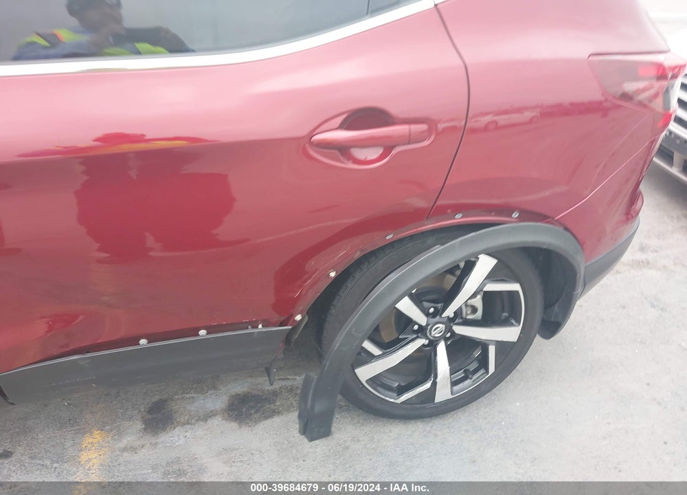 2022 NISSAN ROGUE SPORT SL FWD XTRONIC CVT VIN: JN1BJ1CV4NW352136