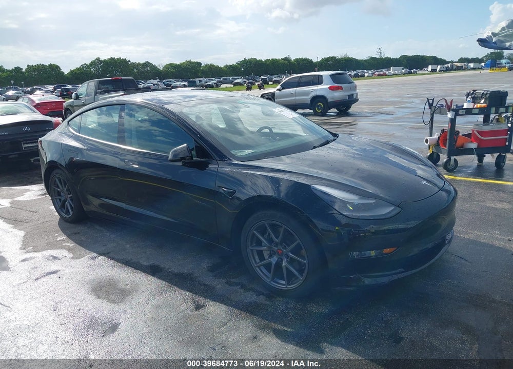 2021 TESLA MODEL 3 STANDARD RANGE PLUS REAR-WHEEL DRIVE VIN: 5YJ3E1EA7MF098392
