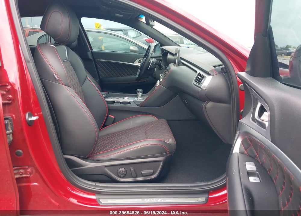 2019 GENESIS G70 3.3T DYNAMIC VIN: KMTG34LE6KU021727