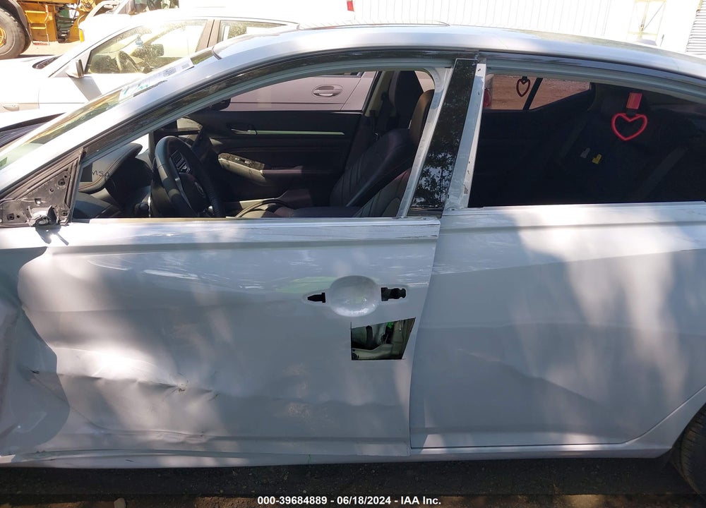 2023 NISSAN ALTIMA SR FWD VIN: 1N4BL4CV5PN360950