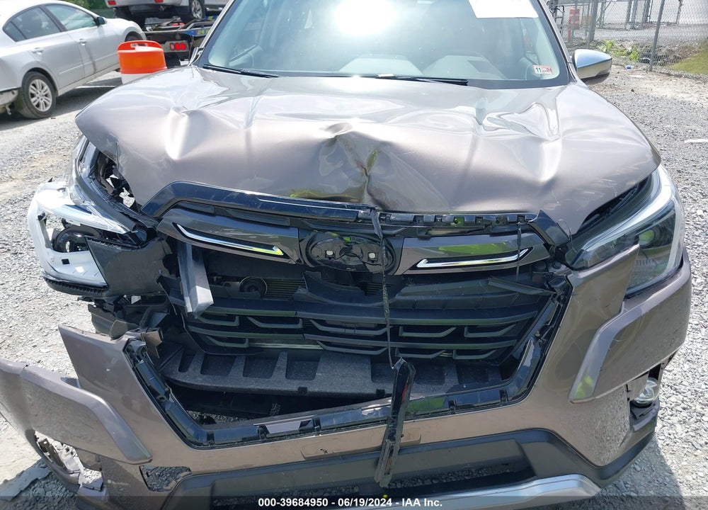 2022 SUBARU FORESTER TOURING VIN: JF2SKARC5NH493013