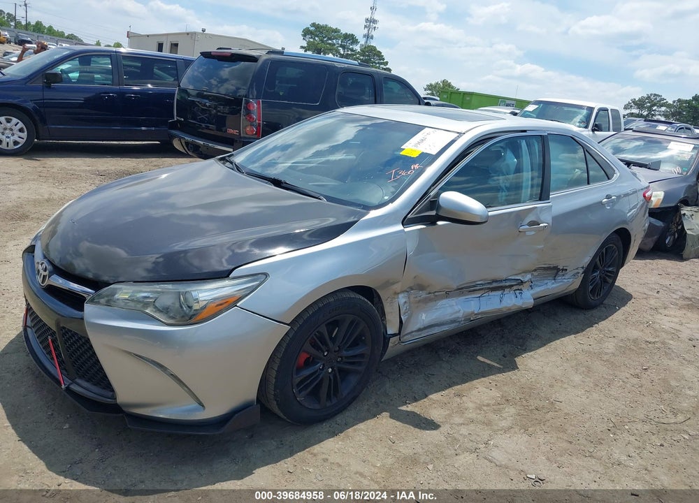 2015 TOYOTA CAMRY SE VIN: 4T1BF1FK8FU076715