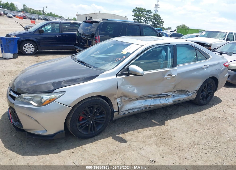 2015 TOYOTA CAMRY SE VIN: 4T1BF1FK8FU076715