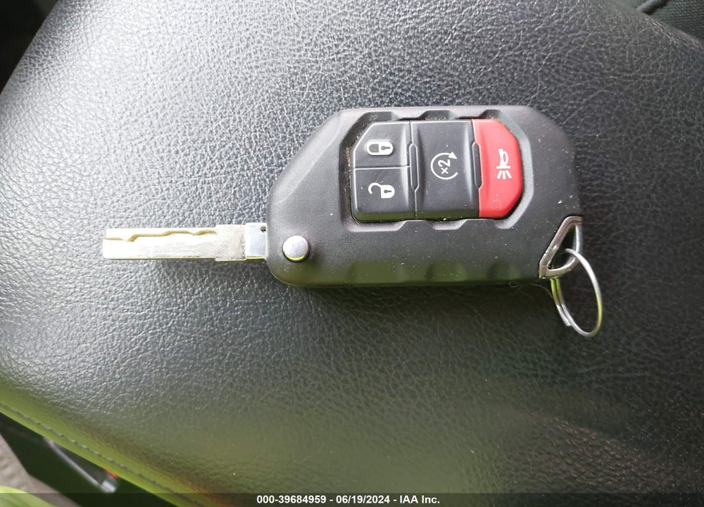 2023 JEEP WRANGLER 2-DOOR WILLYS 4X4 VIN: 1C4HJXAG2PW638181
