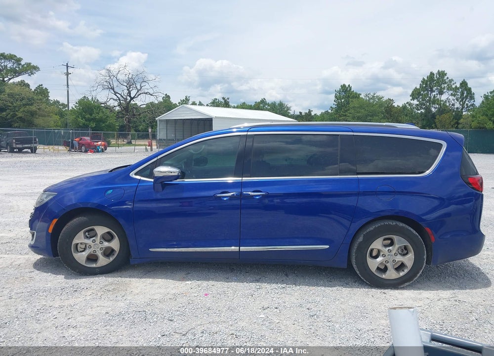 2018 CHRYSLER PACIFICA HYBRID LIMITED VIN: 2C4RC1N72JR258327