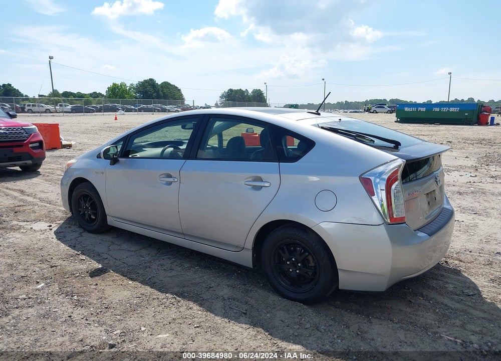 2013 TOYOTA PRIUS FOUR VIN: JTDKN3DU6D5695683