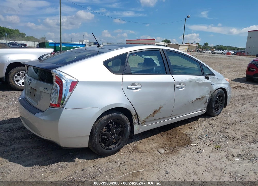 2013 TOYOTA PRIUS FOUR VIN: JTDKN3DU6D5695683
