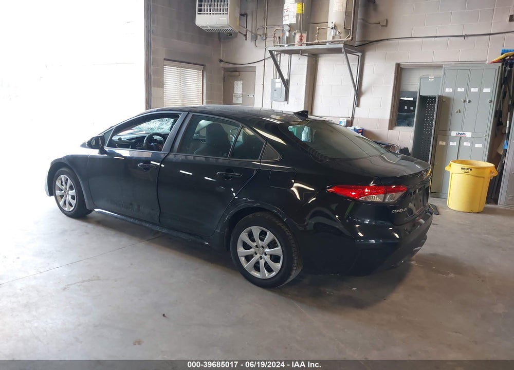 2021 TOYOTA COROLLA LE VIN: 5YFEPMAE7MP175599
