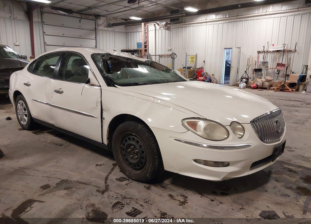 2008 BUICK LACROSSE VIN: 2G4WC582681161968