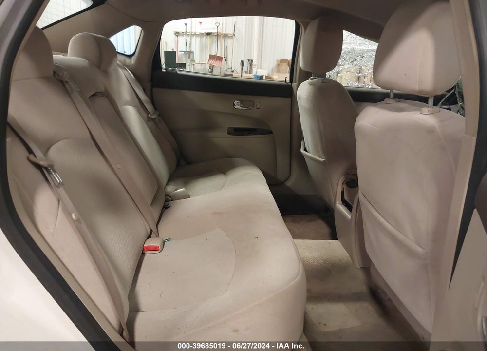 2008 BUICK LACROSSE VIN: 2G4WC582681161968