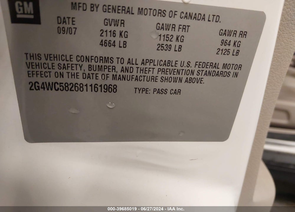 2008 BUICK LACROSSE VIN: 2G4WC582681161968