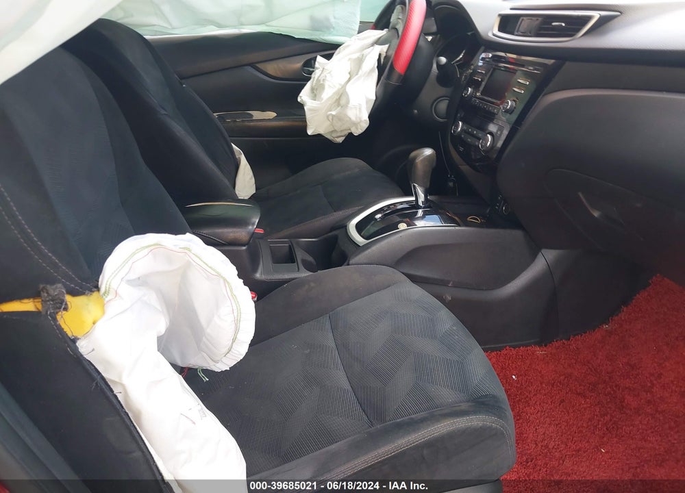 2015 NISSAN ROGUE SV VIN: 5N1AT2MT5FC775716