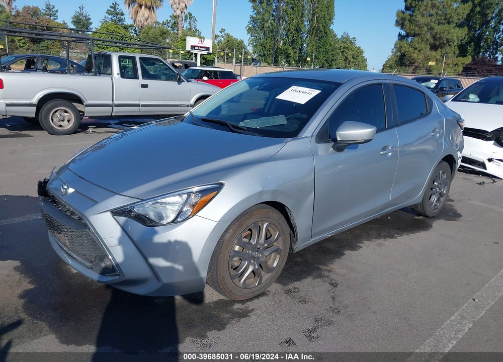 2019 TOYOTA YARIS LE VIN: 3MYDLBYV5KY502582