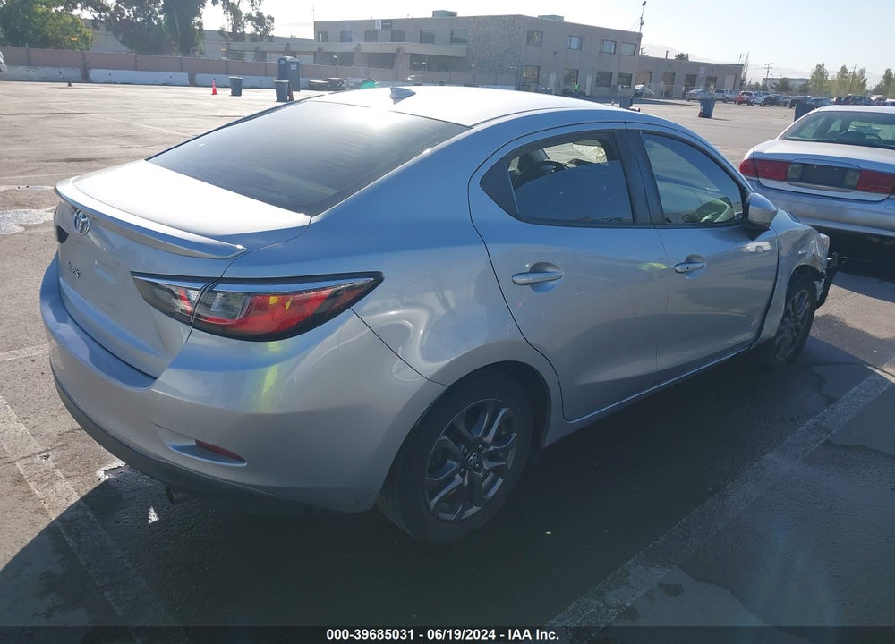 2019 TOYOTA YARIS LE VIN: 3MYDLBYV5KY502582