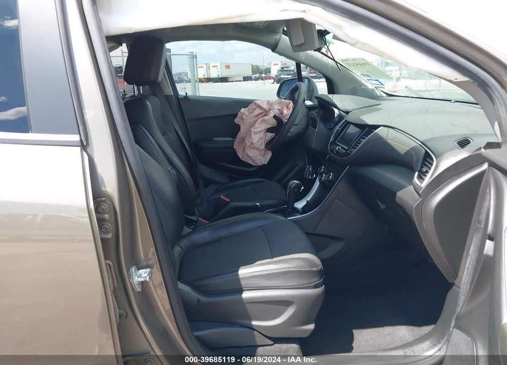 2021 CHEVROLET TRAX FWD LT VIN: KL7CJLSMXMB365370