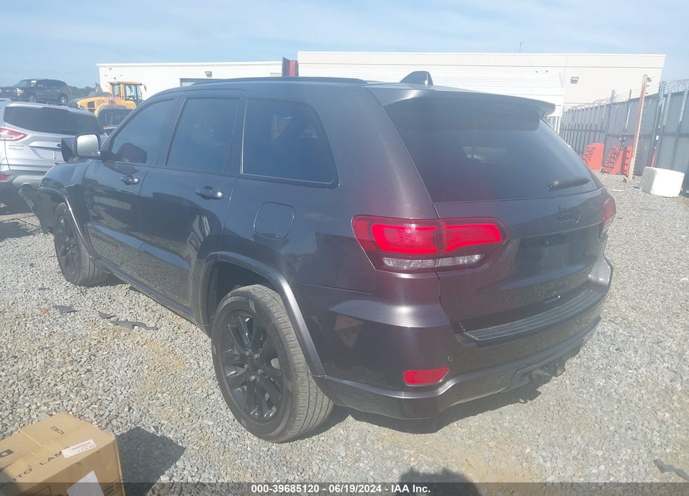 2018 JEEP GRAND CHEROKEE ALTITUDE 4X2 VIN: 1C4RJEAG8JC428122