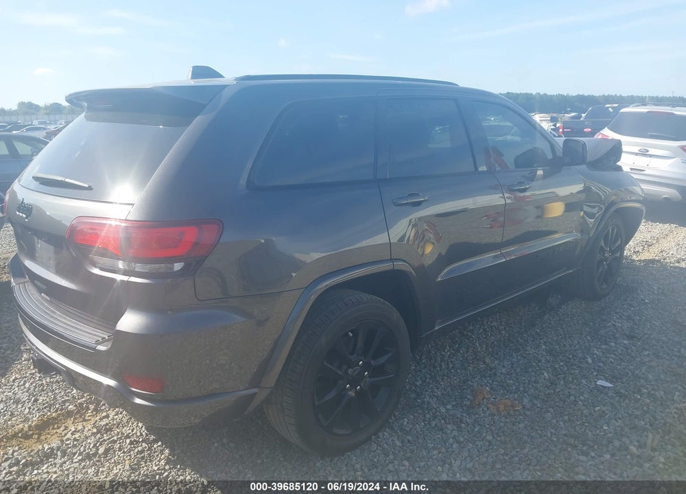 2018 JEEP GRAND CHEROKEE ALTITUDE 4X2 VIN: 1C4RJEAG8JC428122