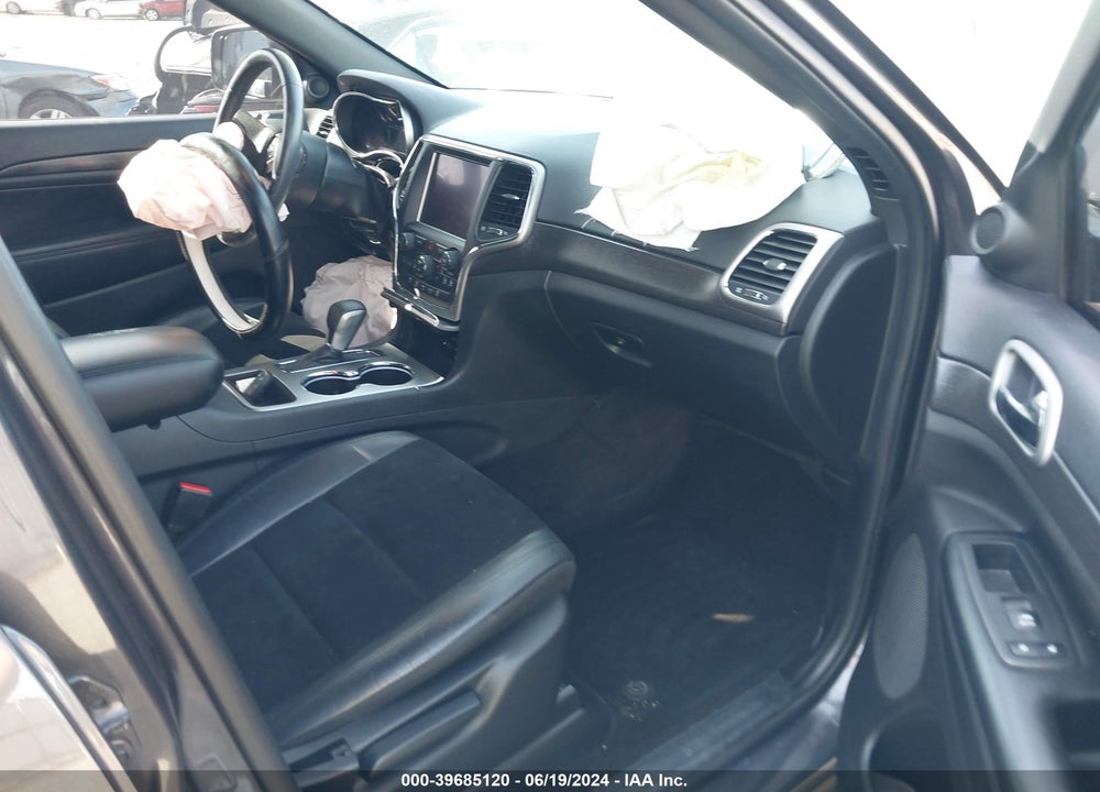 2018 JEEP GRAND CHEROKEE ALTITUDE 4X2 VIN: 1C4RJEAG8JC428122