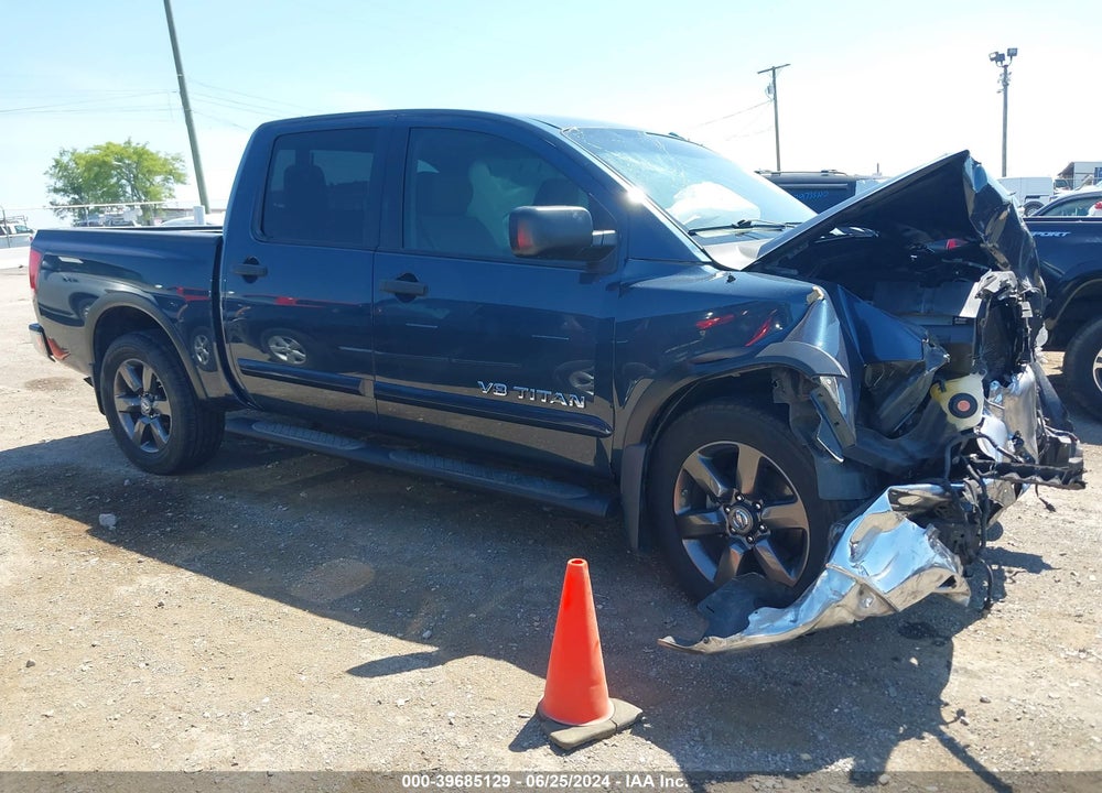 2015 NISSAN TITAN SV VIN: 1N6BA0ED3FN511986