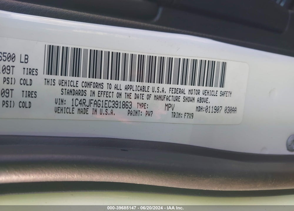 2014 JEEP GRAND CHEROKEE LAREDO VIN: 1C4RJFAG1EC391863
