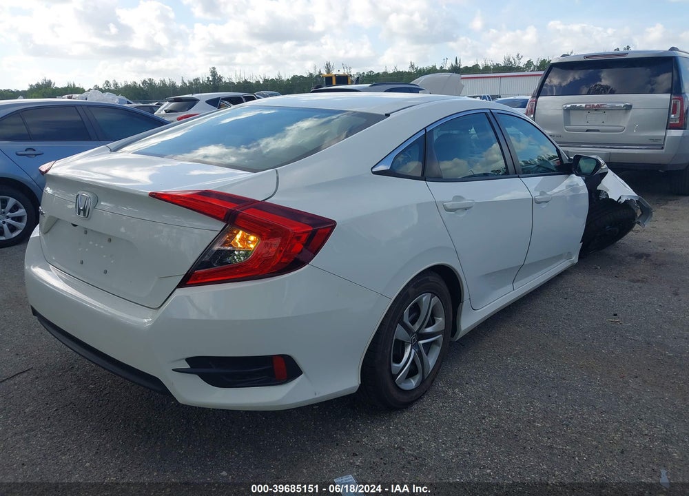 2018 HONDA CIVIC LX VIN: 19XFC2F50JE023870