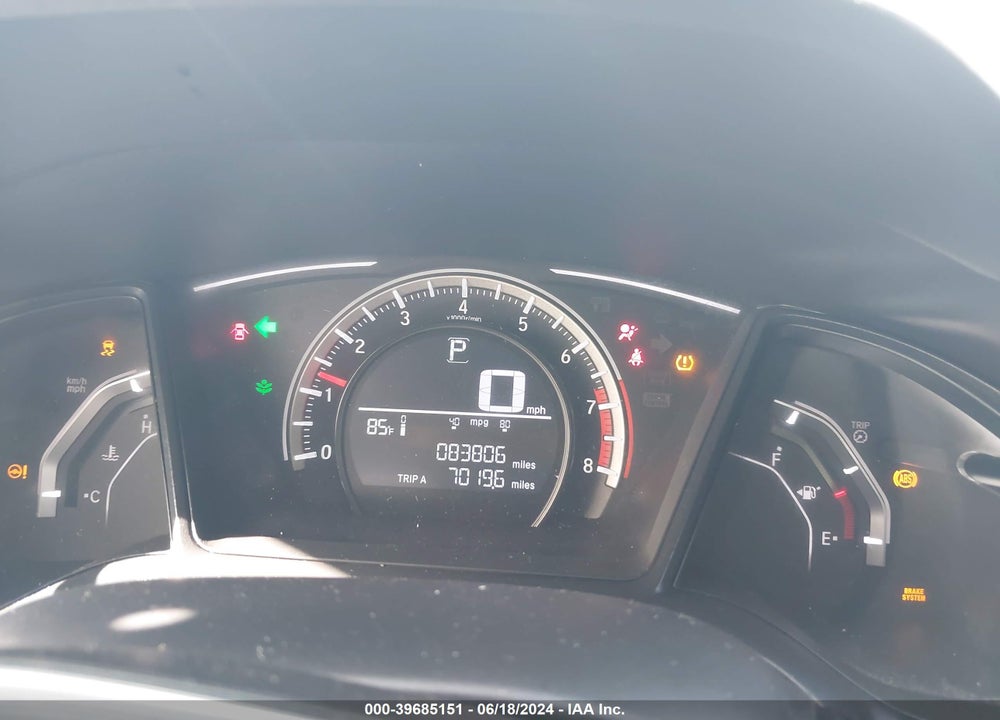 2018 HONDA CIVIC LX VIN: 19XFC2F50JE023870