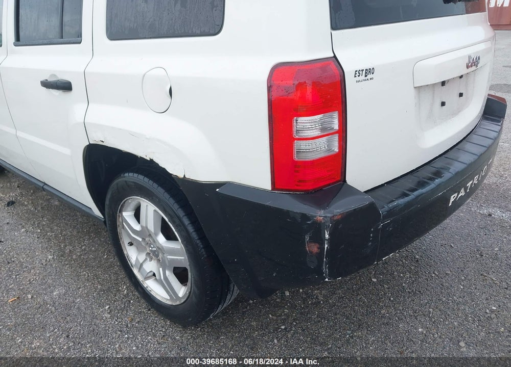 2008 JEEP PATRIOT SPORT VIN: 1J8FT28W28D572903