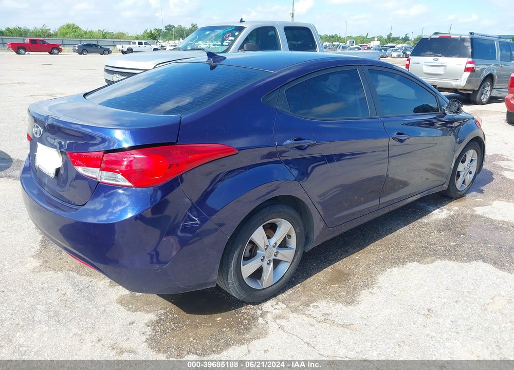 2013 HYUNDAI ELANTRA GLS VIN: 5NPDH4AEXDH309351