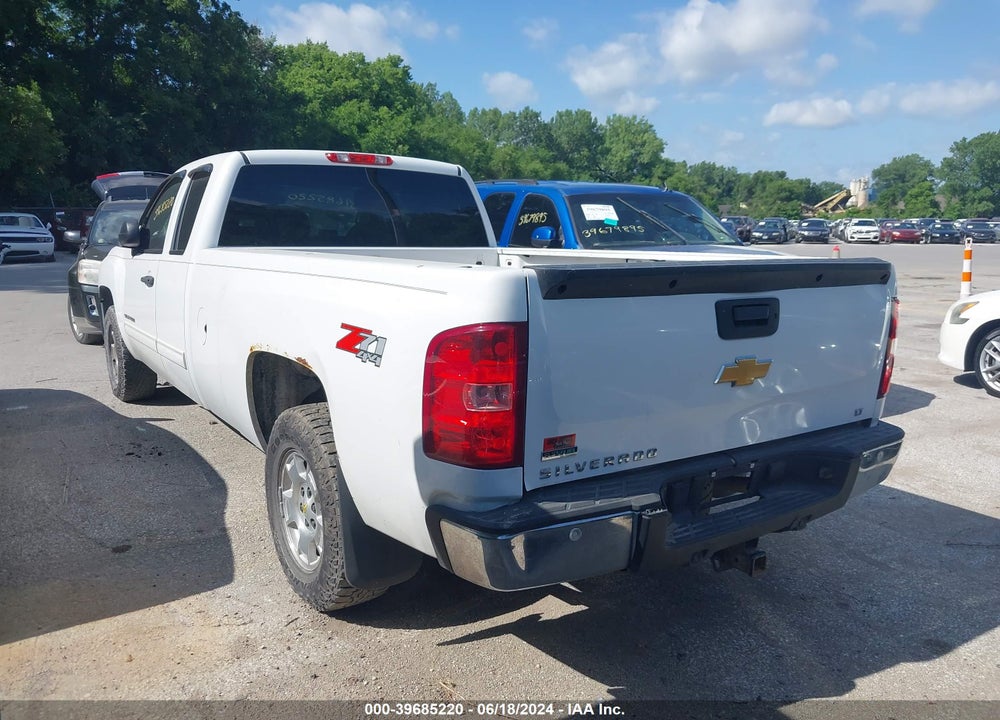 2012 CHEVROLET SILVERADO 1500 LT VIN: 1GCRKSE0XCZ160585