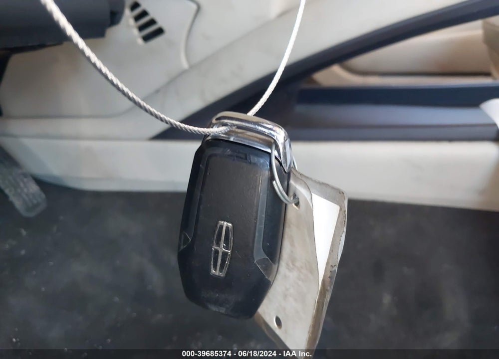 2015 LINCOLN MKZ VIN: 3LN6L2GK7FR626900
