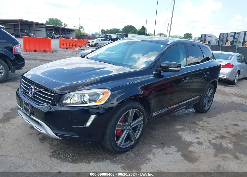 2017 VOLVO XC60 T6 DYNAMIC VIN: YV449MRR4H2039008