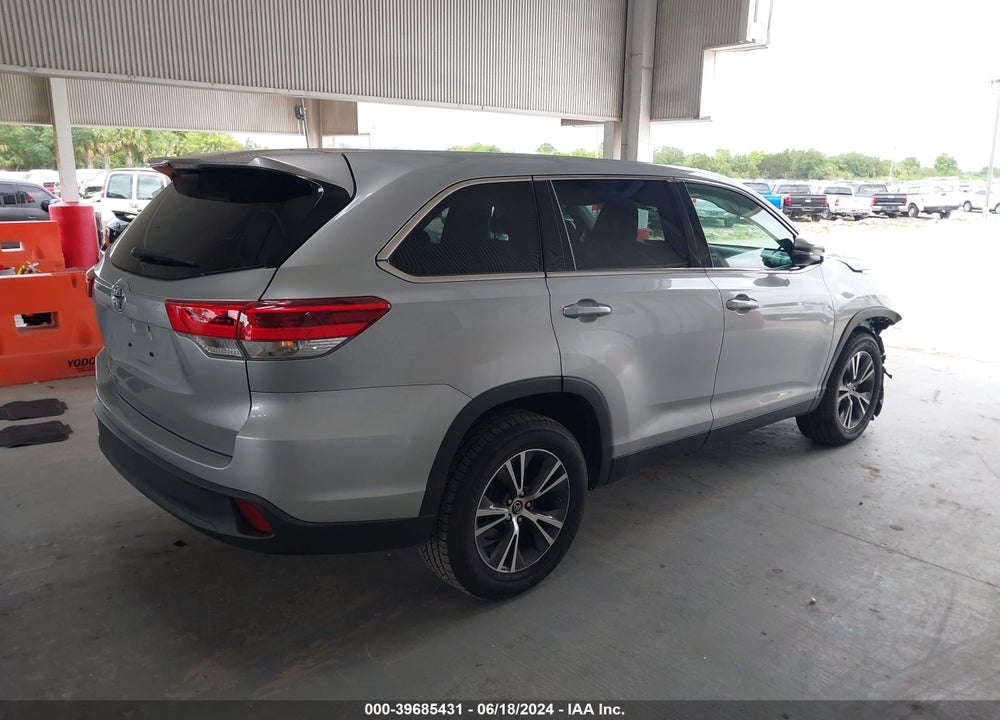 2019 TOYOTA HIGHLANDER LE VIN: 5TDZARFH5KS047109