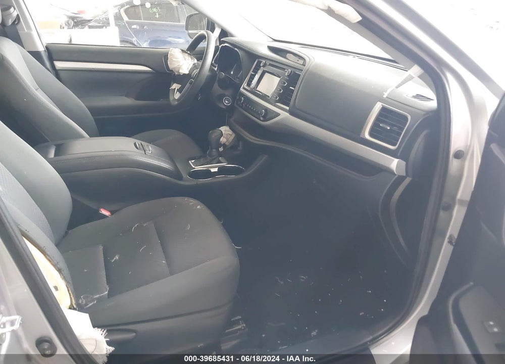2019 TOYOTA HIGHLANDER LE VIN: 5TDZARFH5KS047109