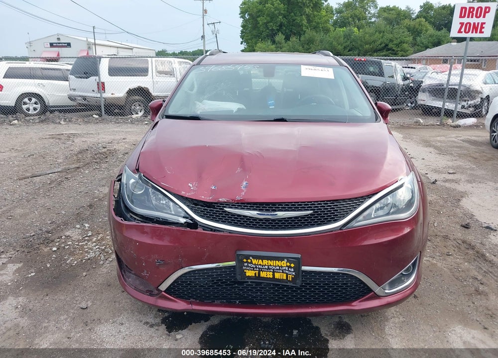 2017 CHRYSLER PACIFICA TOURING L PLUS VIN: 2C4RC1EG4HR840231