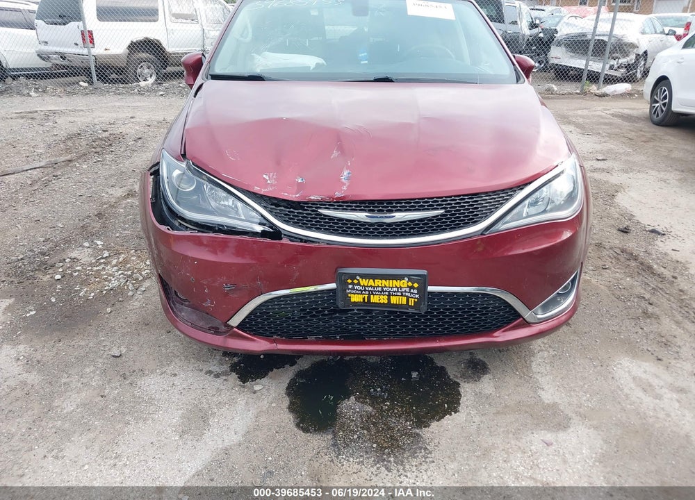 2017 CHRYSLER PACIFICA TOURING L PLUS VIN: 2C4RC1EG4HR840231
