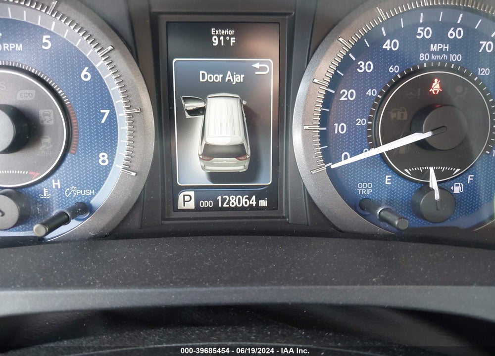 2016 TOYOTA SIENNA XLE PREMIUM 7 PASSENGER VIN: 5TDDK3DC7GS133329