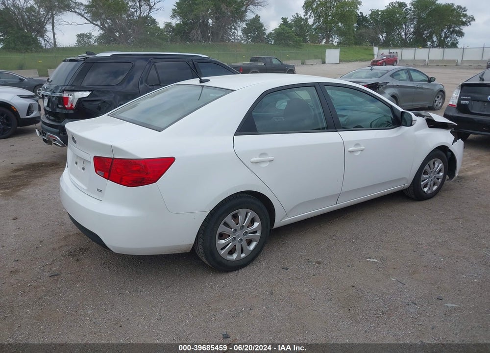 2013 KIA FORTE EX VIN: KNAFU4A24D5645973